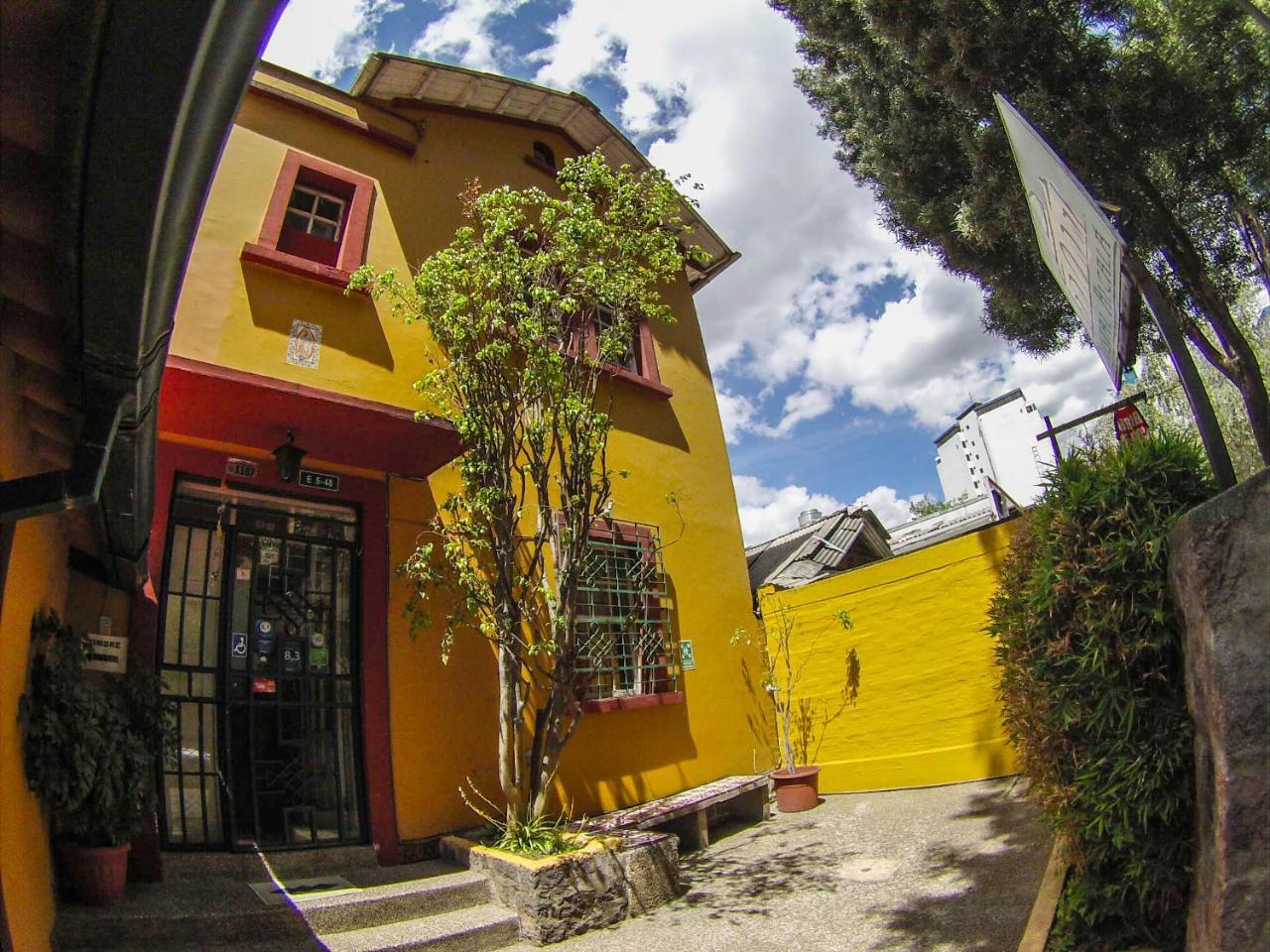 Hostal Alcala Quito Zewnętrze zdjęcie